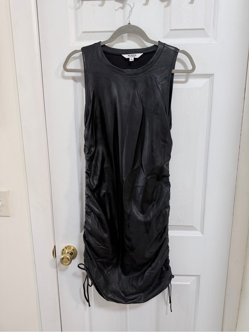 BB Dakota Steve Madden Black Sleeveless Ruched Drawstring Dress